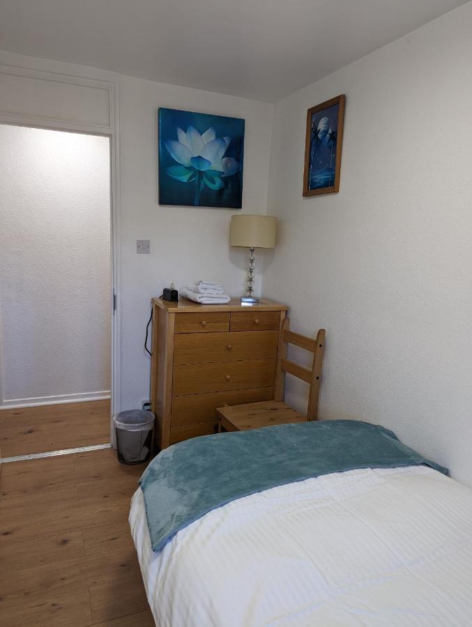 Beautiful Independent Apartment In London Uk Eksteriør billede